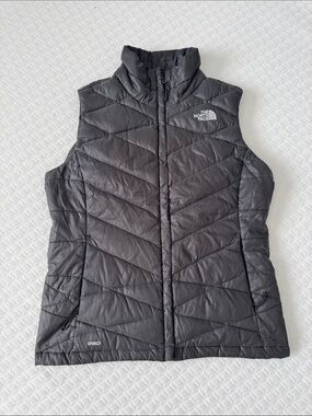 The North Face Women's Black Quilted Goose Down Vest
